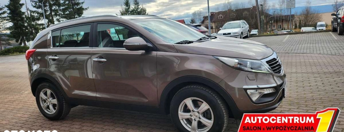 Kia Sportage cena 39800 przebieg: 197000, rok produkcji 2011 z Łabiszyn małe 742